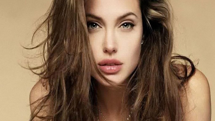 8 Haircuts That Suits On The Straight Hairs